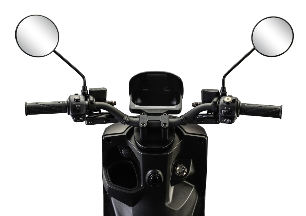  SCOOTERS  - IVA E-GO S5 Front